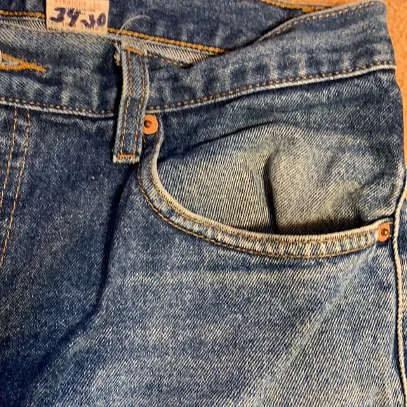 VINTAGE MEN’S LEVI STRAUSS 505 DENIM JEANS SZ 34/36 MEN BLUE 90’s Y2K